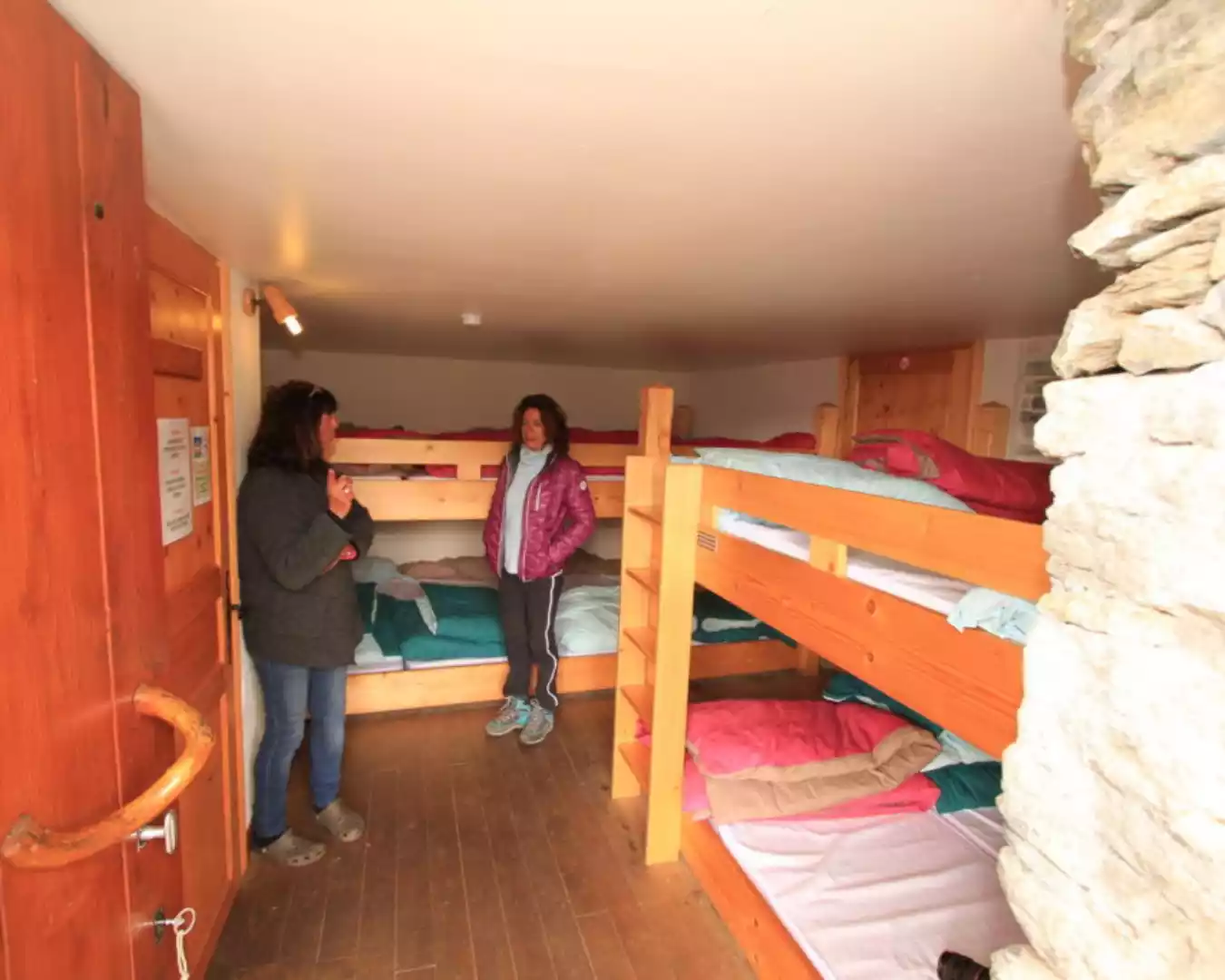 Refuge du Lac Blanc en Vanoise 023 Refuge du Lac Blanc en Vanoise - Intérieur chambres couchages