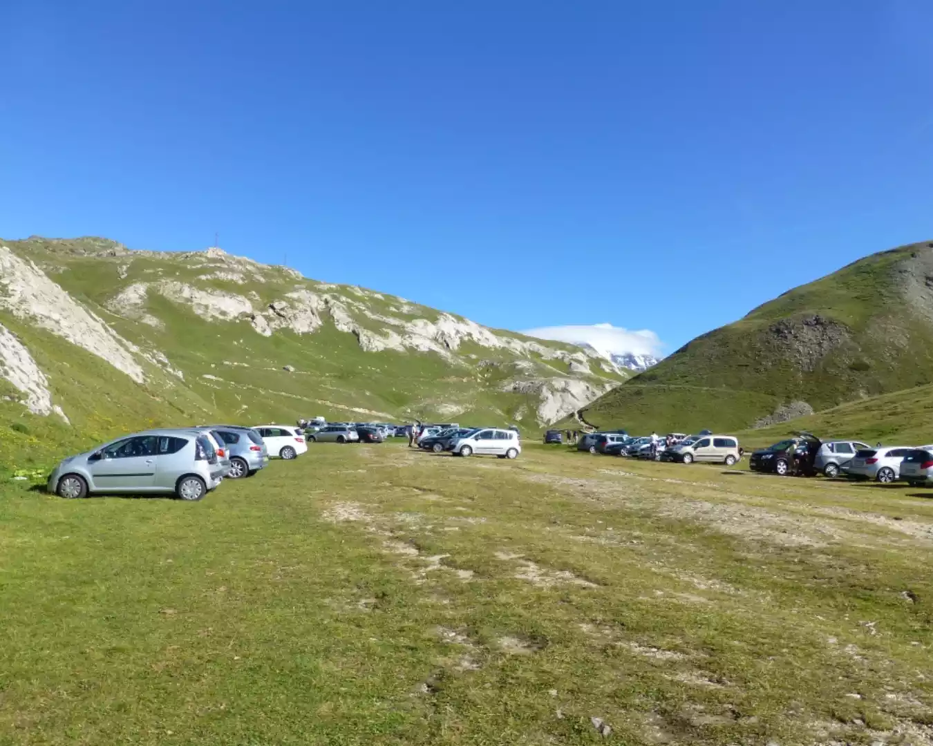 Refuge du Lac Blanc en Vanoise - Car Access Parking Bellcombe Refuge du Lac Blanc en Vanoise - Car Access Parking Bellecombe